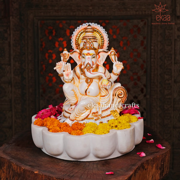 10.5 Ganesha Idol on Sinhasan in Culture Marble
