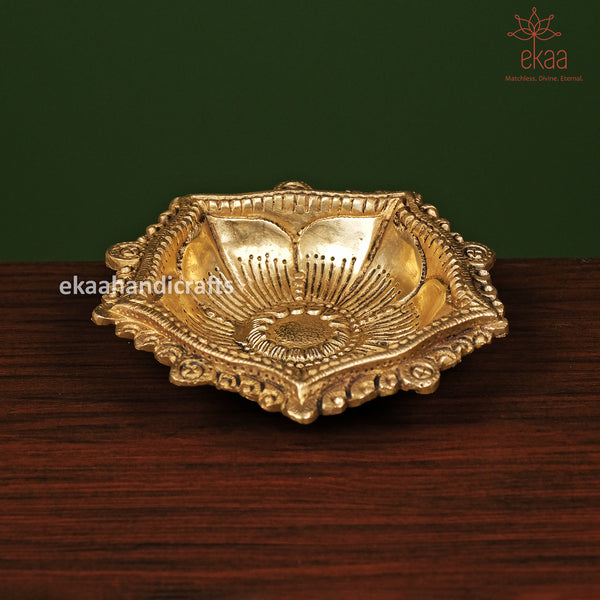 Brass Oil Deepak with Flower Design for Pooja
