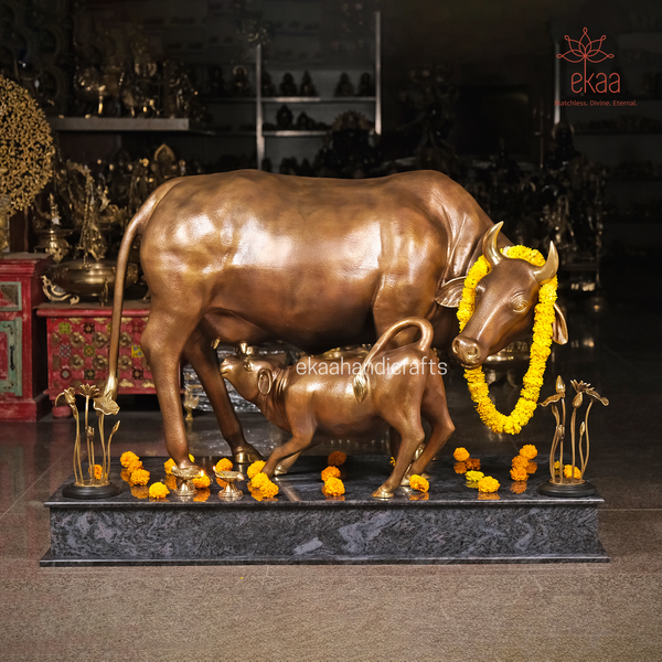 Brass Cow and Calf Idol Figurine Home Décor with Granite Base